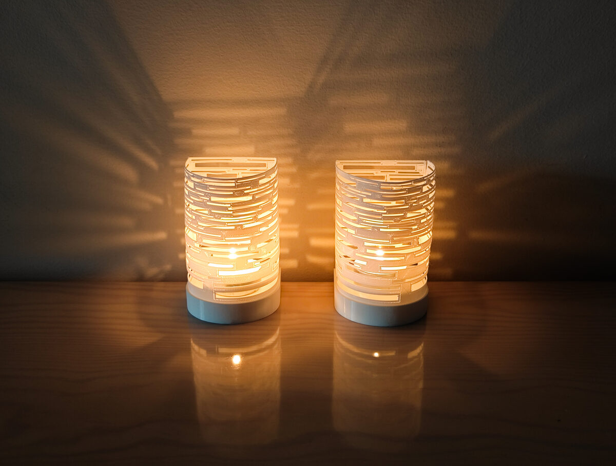 Pergamino Candle