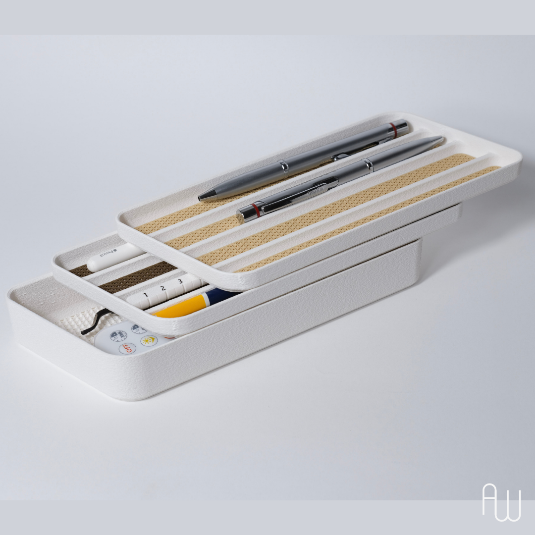 Oblique Desk Tray Collection