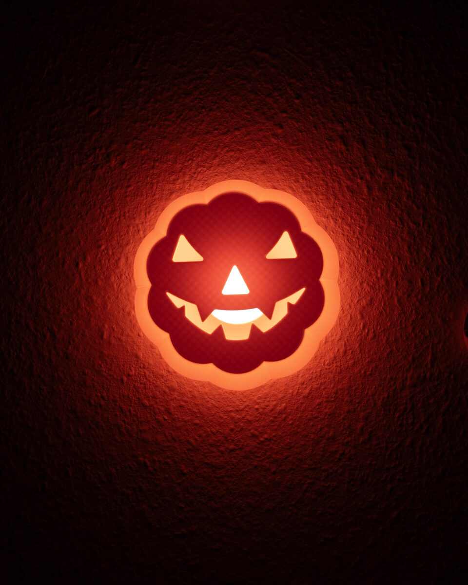 Ha(L)oween Wall Lamp