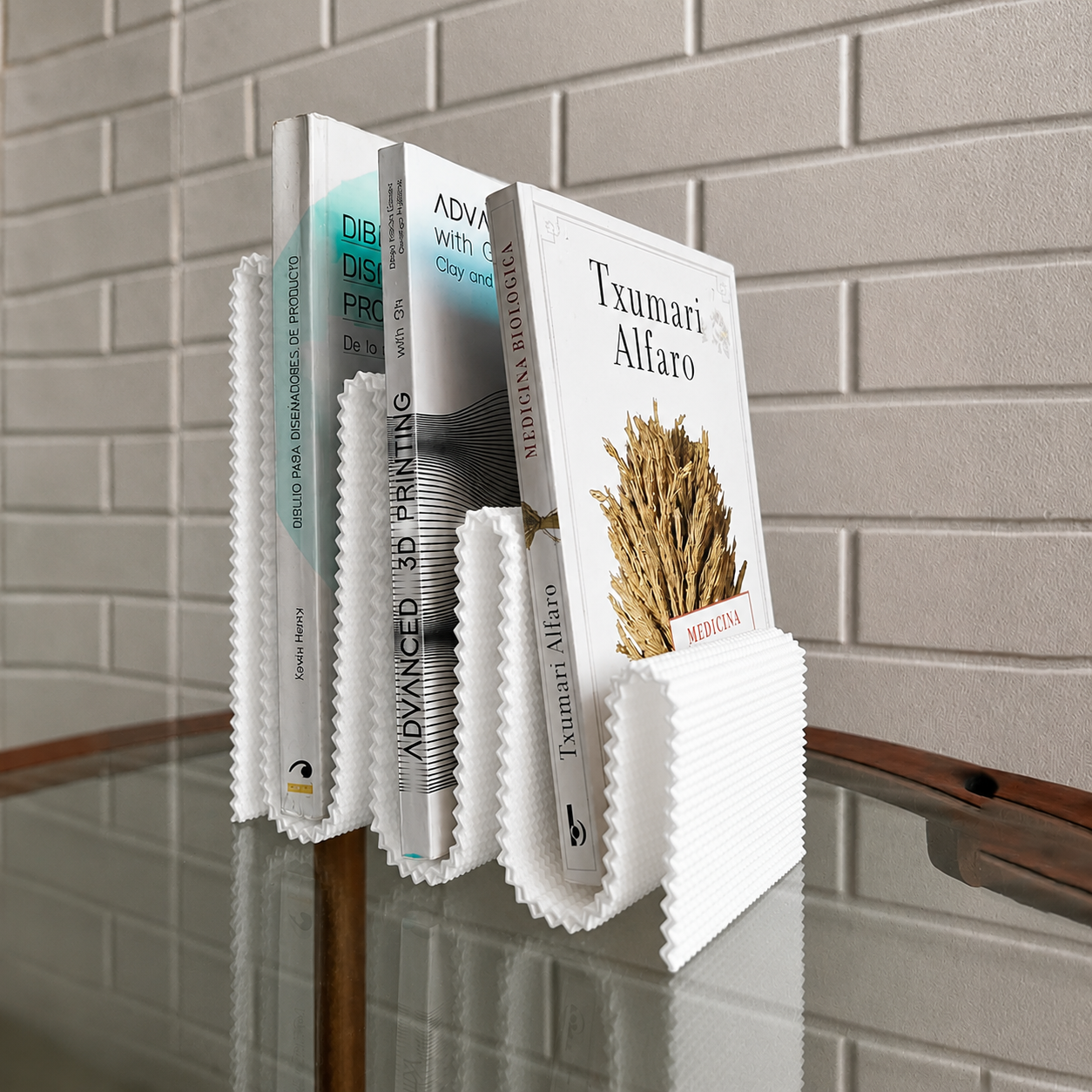 Sinu RippleMesh Book Stand and Desk Organiser