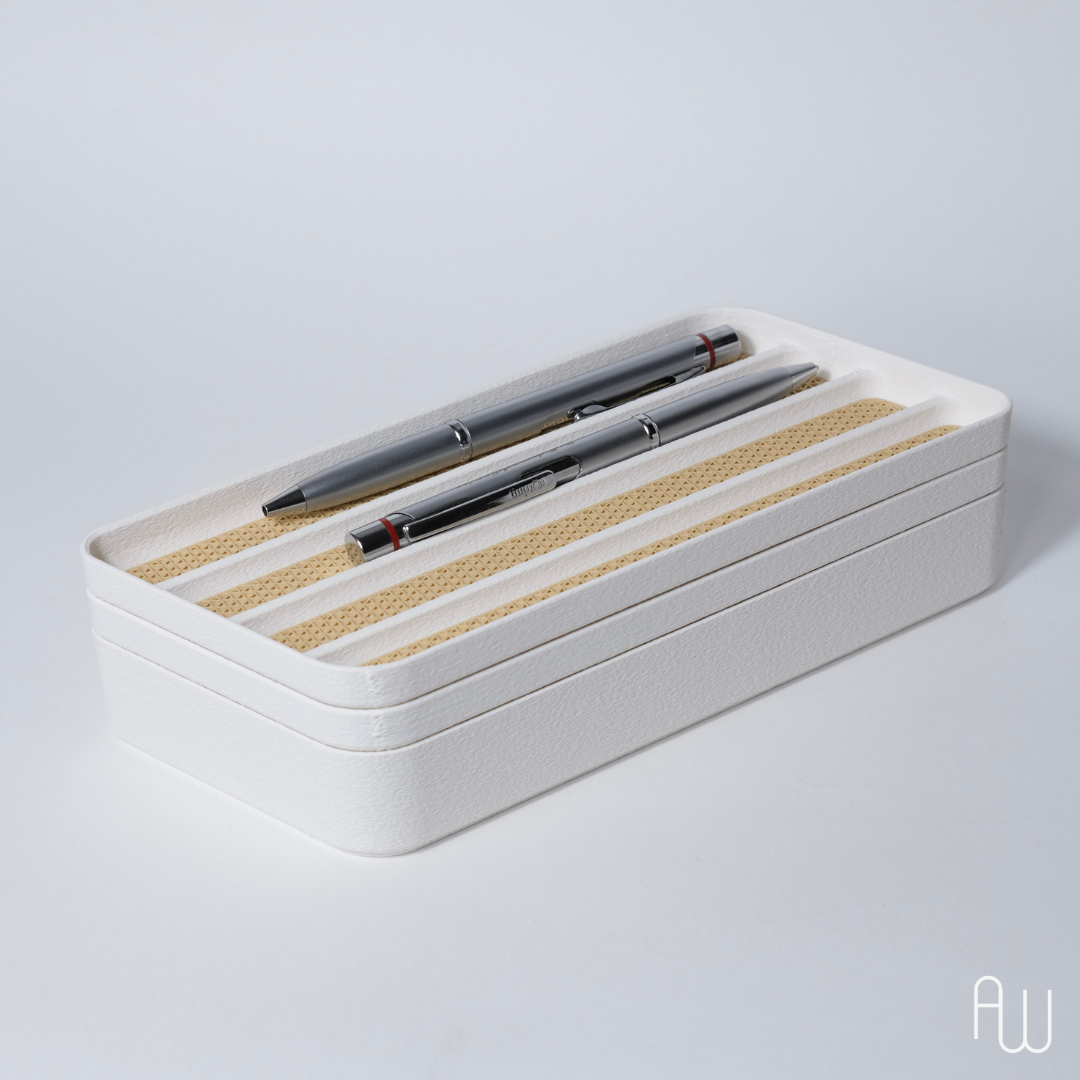 Oblique Desk Tray Collection