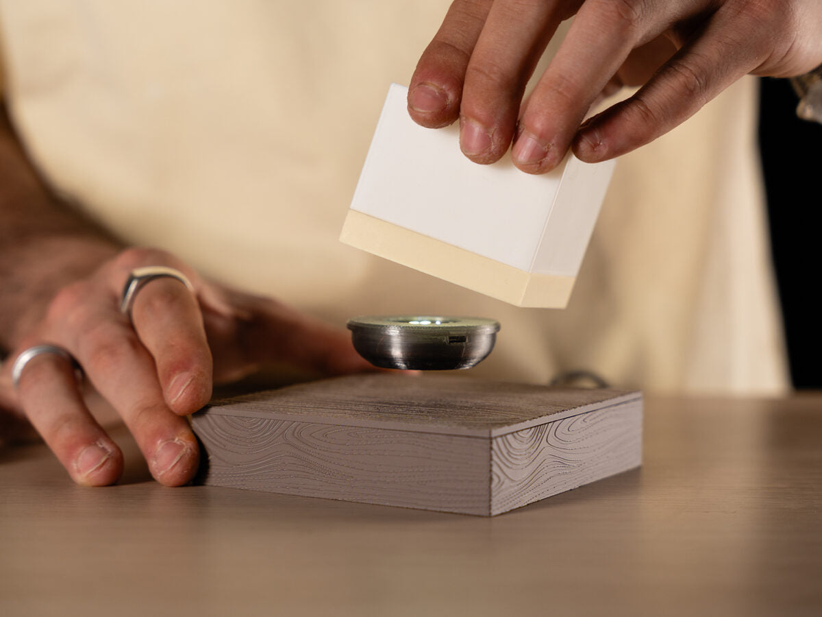 Levitating Cube Lamp