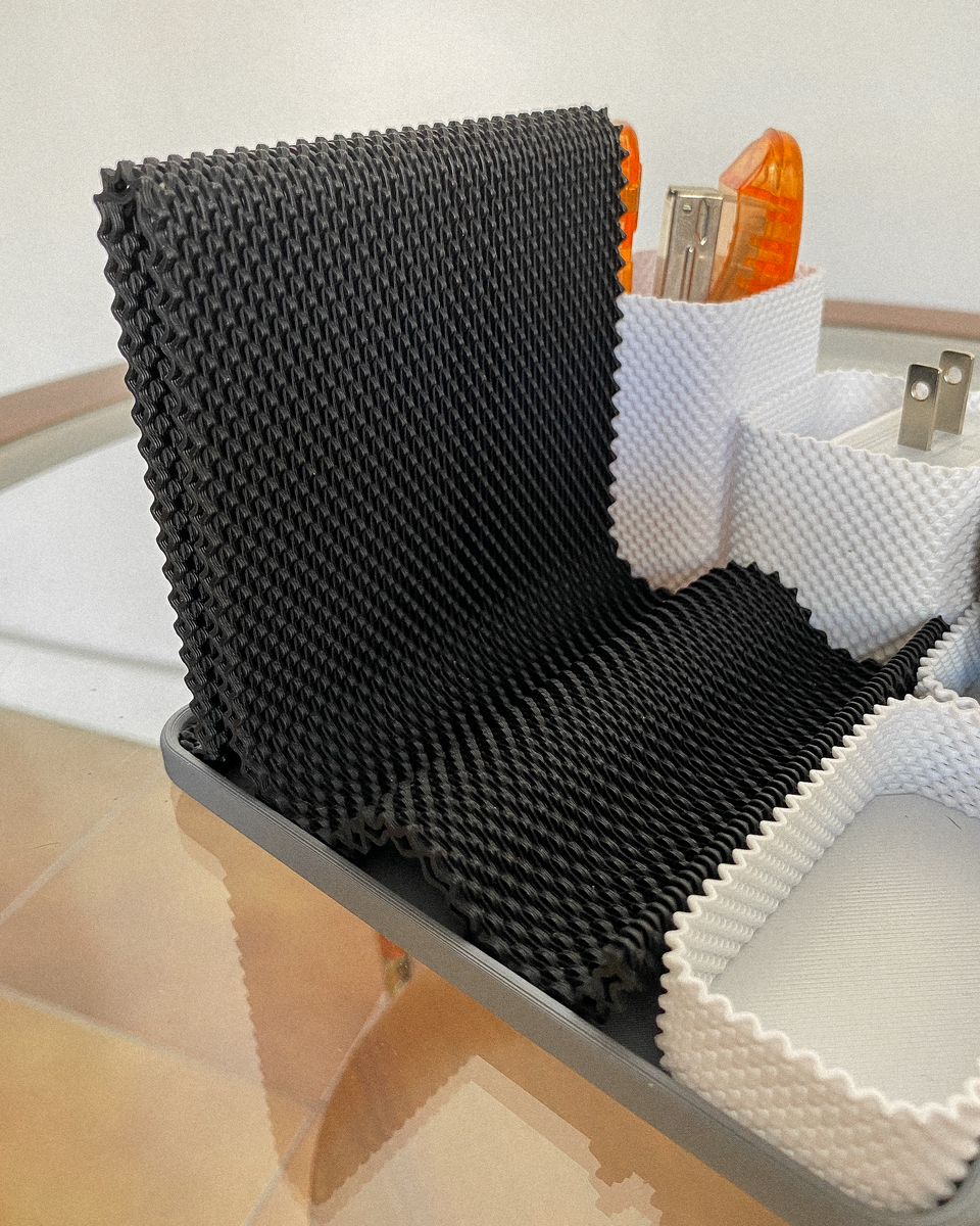 Coregrid Bundle 3 - Phone Stand