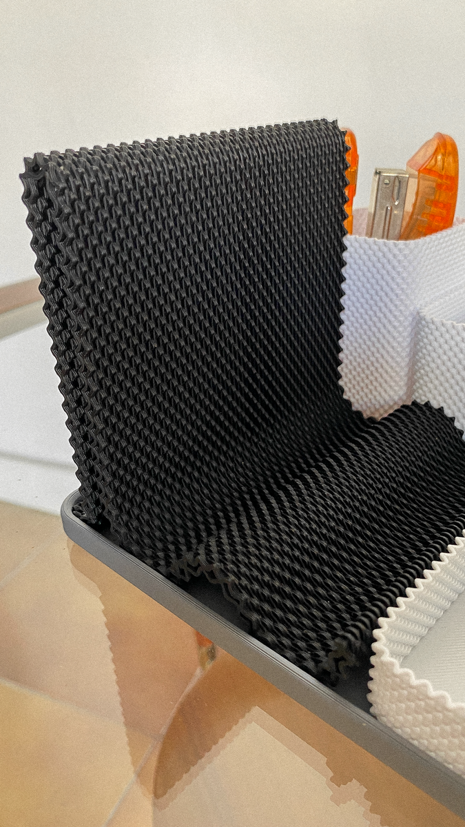 Coregrid Bundle 3 - Phone Stand
