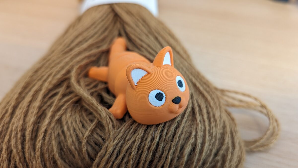 Cat - Articulated Figure Keychain