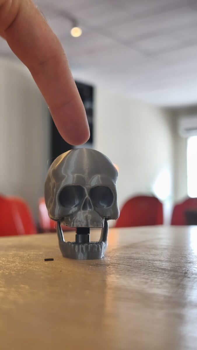 Skull Clicker