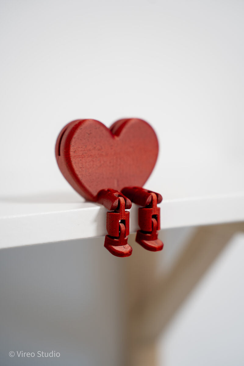 Flirty | Heart Photo & Card Display With Flexible Legs
