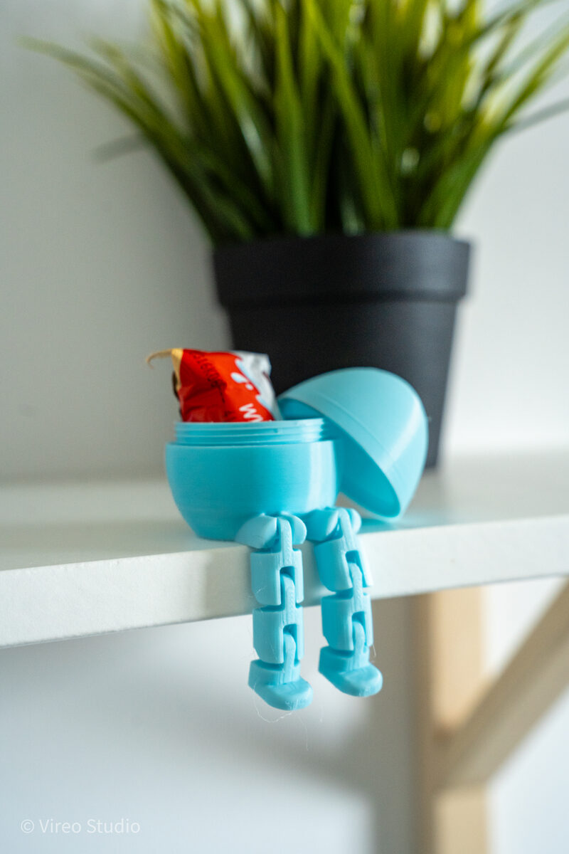 Fleggy | Flexi Egg Buddy - Easter Egg With Storage