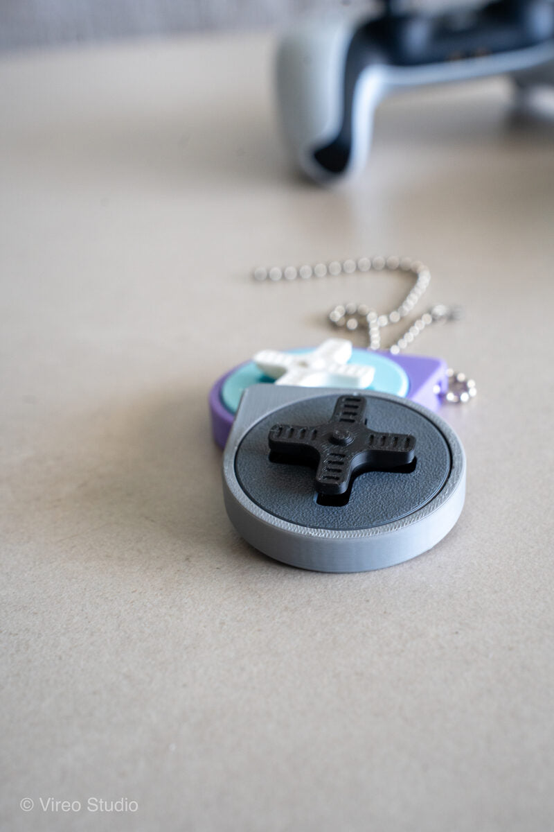 Mini Retro Snap – Fidget Keychain (3-Piece Press-Fit, No clicker needed, no supports)