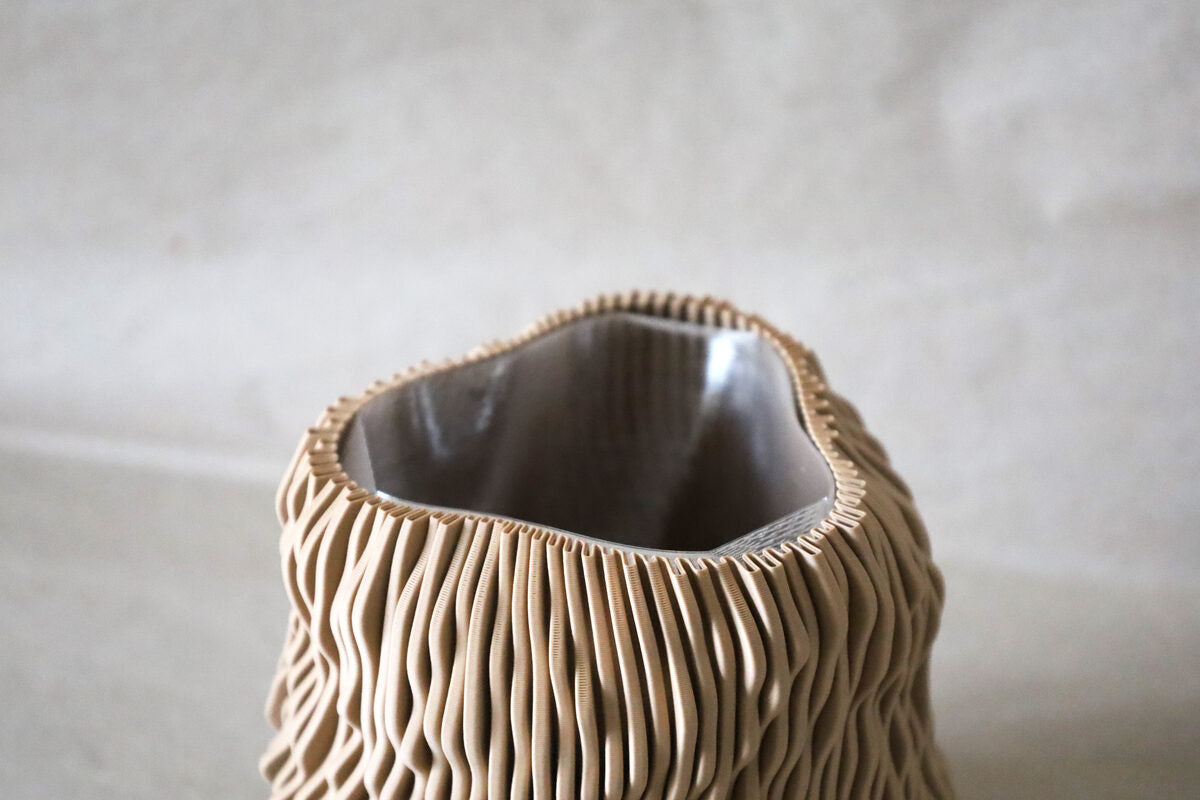 IAP Sea Falcon Vase V2