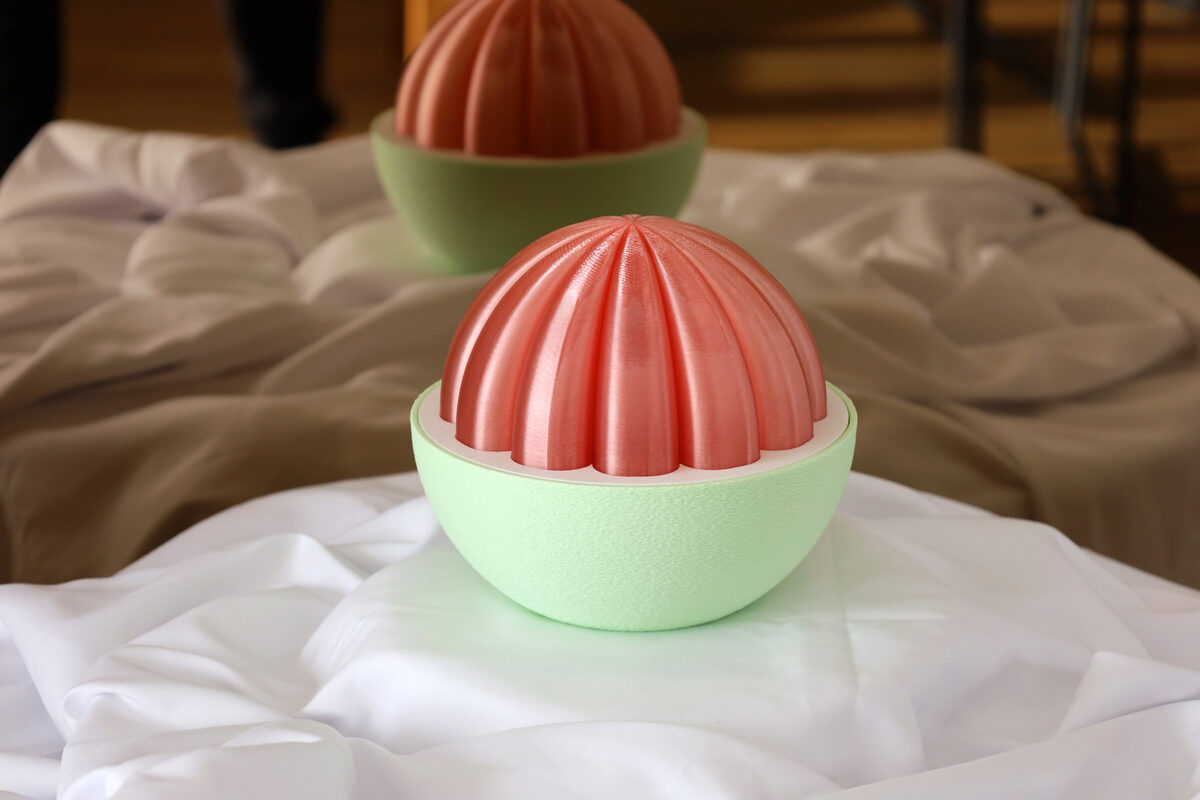 Iap Grapefruit Cocktail Table Light