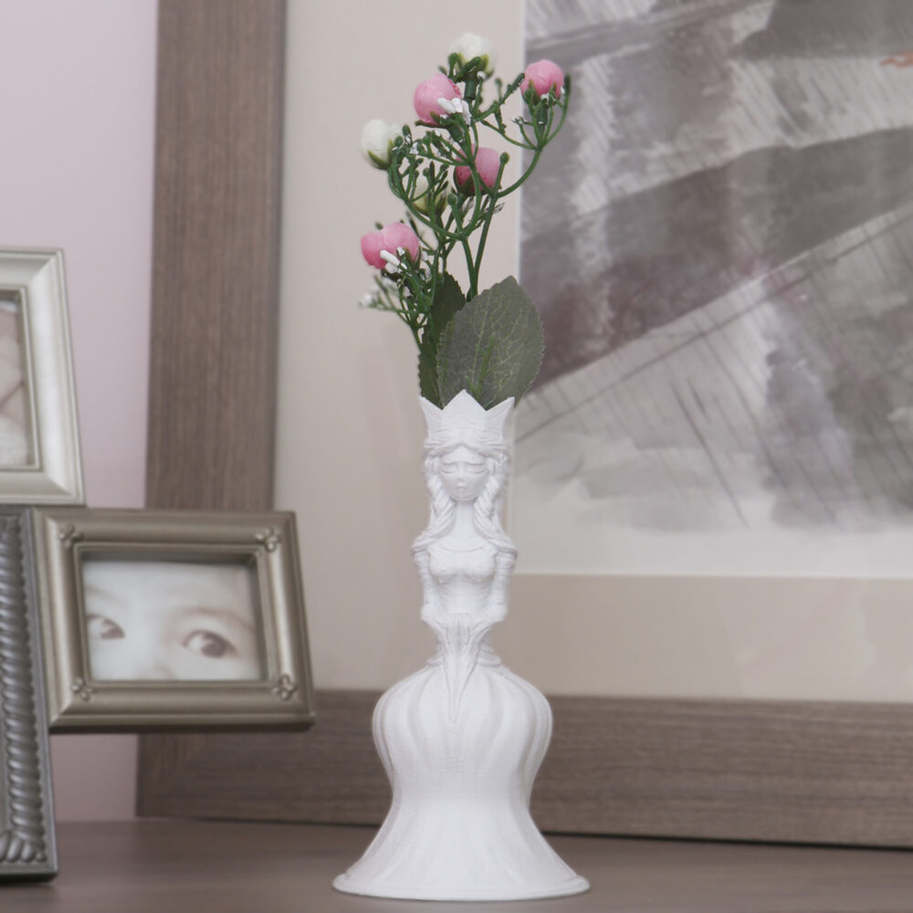 Antoinette Vase
