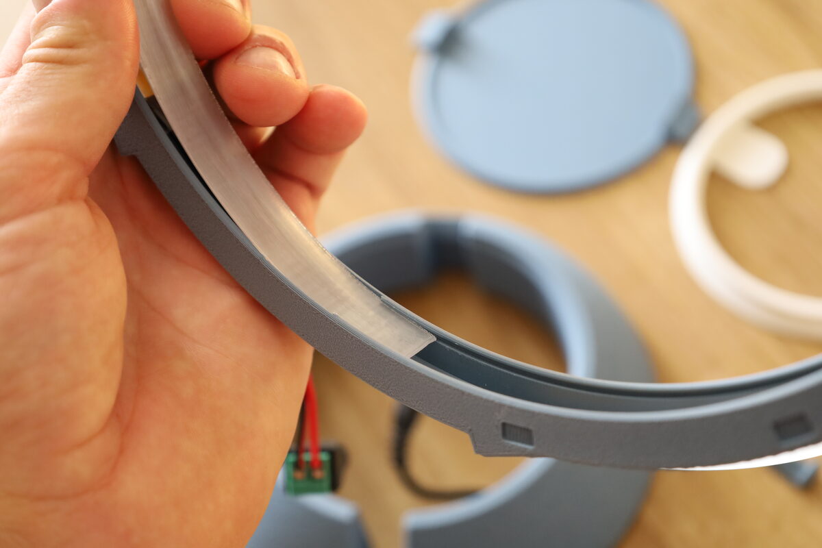 Iap Figurine Light Presenter Arc