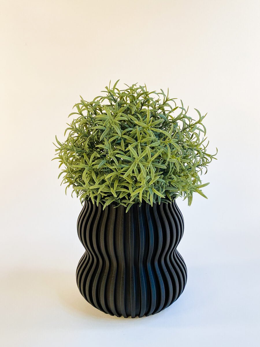 Mini Wobble Vase, 3D Printed Ribbed Planter