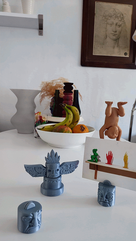 Totem Card & Photo Display