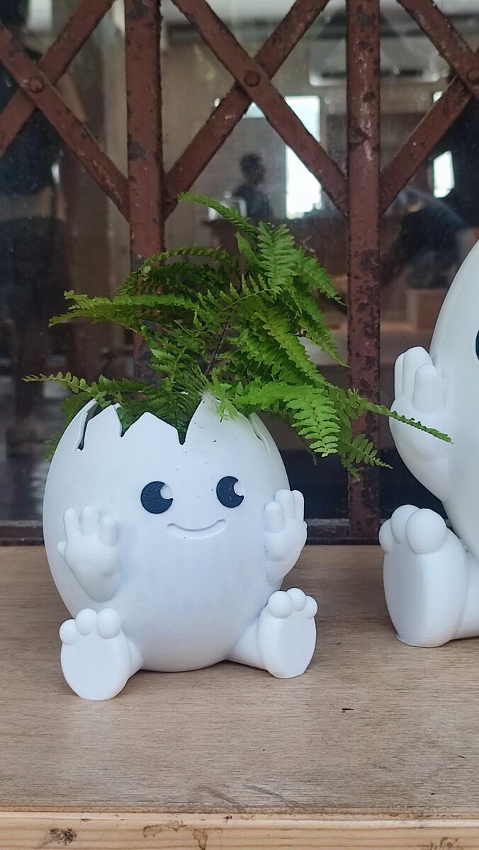 Cute Egg Planter