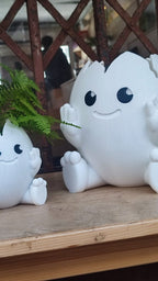 Cute Egg Planter, 3D Printed Cracked Eggshell Character Pot