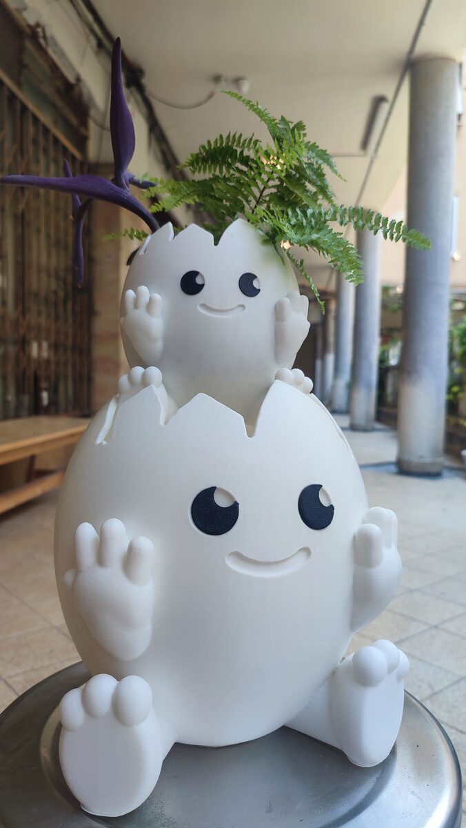 Cute Egg Planter