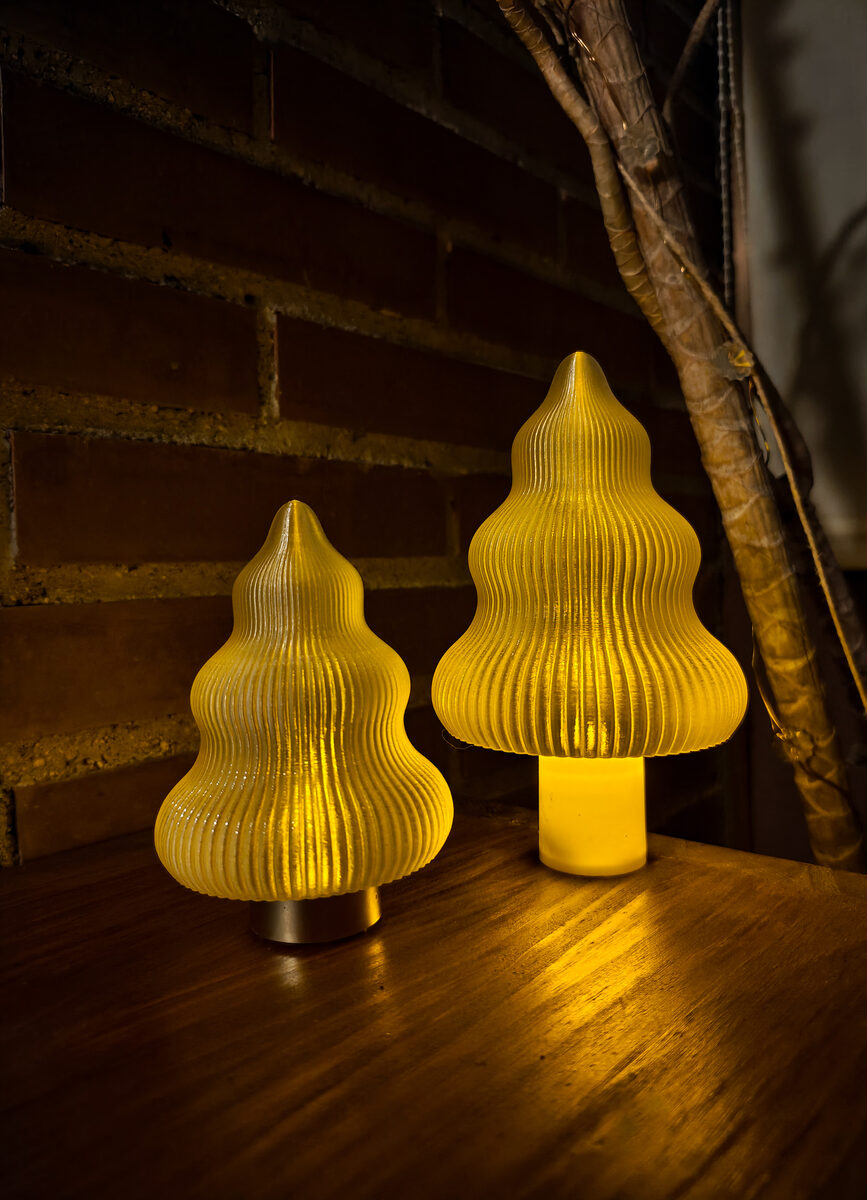 Bouba – Candlelit Christmas Tree