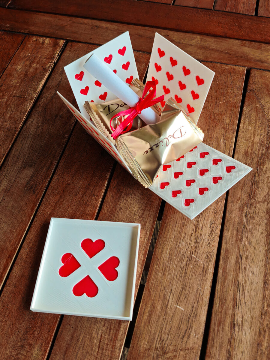 Foldable Valentine Gift Box