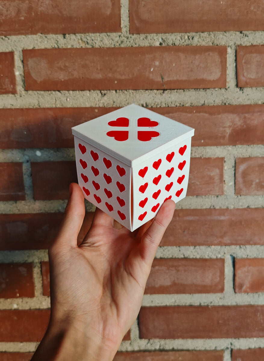 Foldable Valentine Gift Box