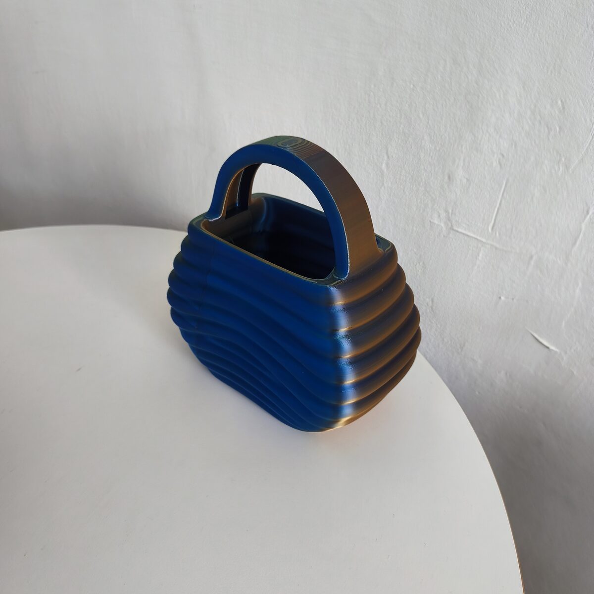 Wavy Purse