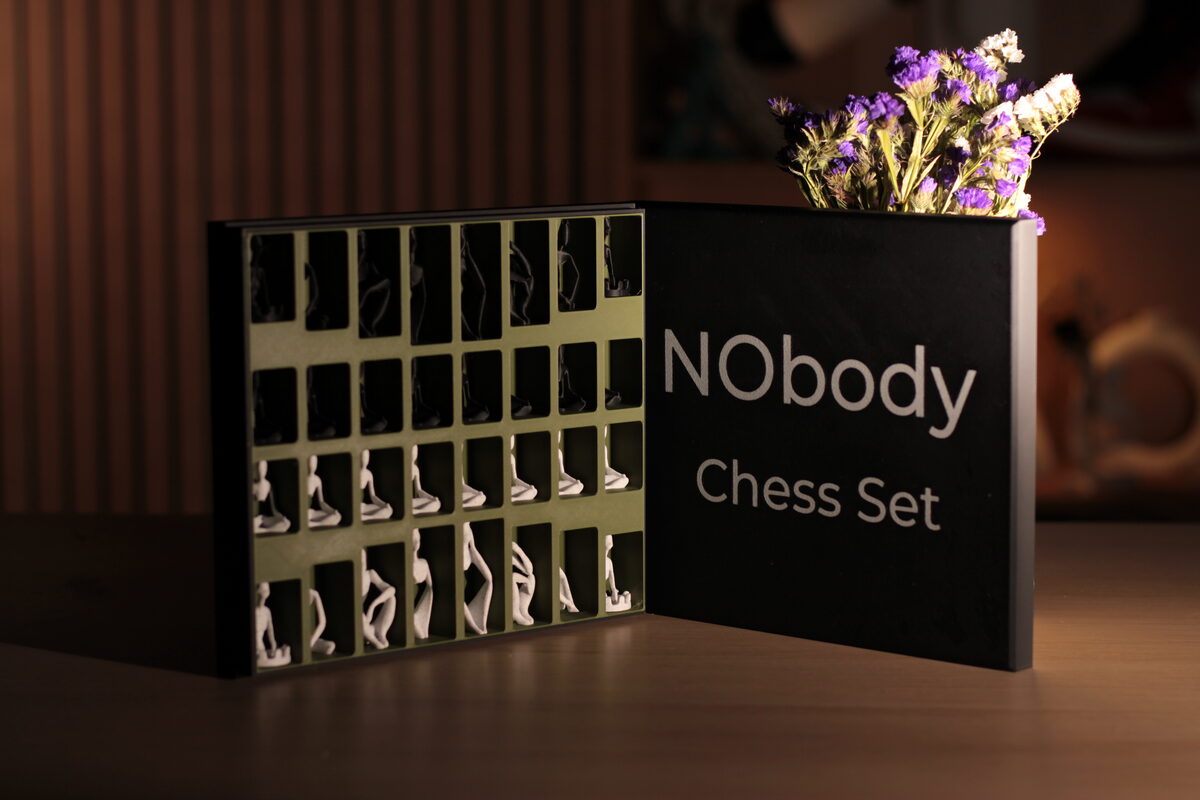 Nobody - Chess Box