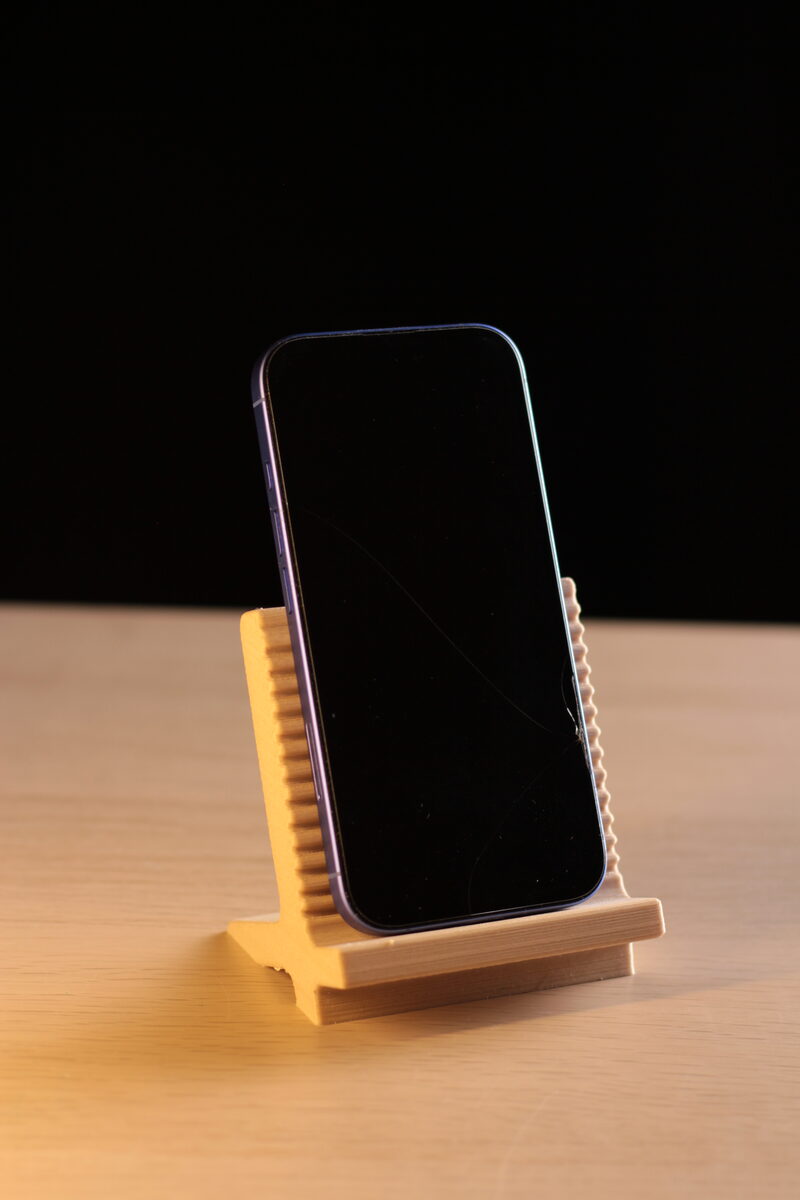 Stripes Smartphone Holder