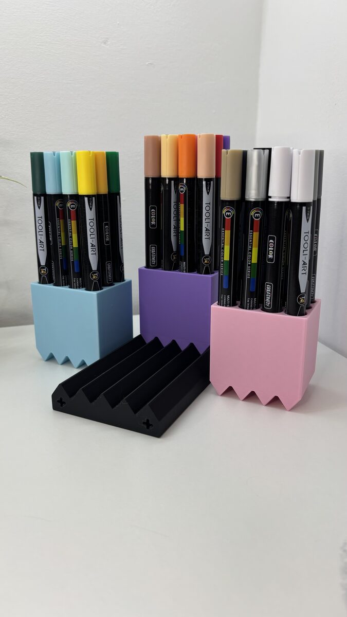 Modular & Customizable Desk Markers/pens Organizer