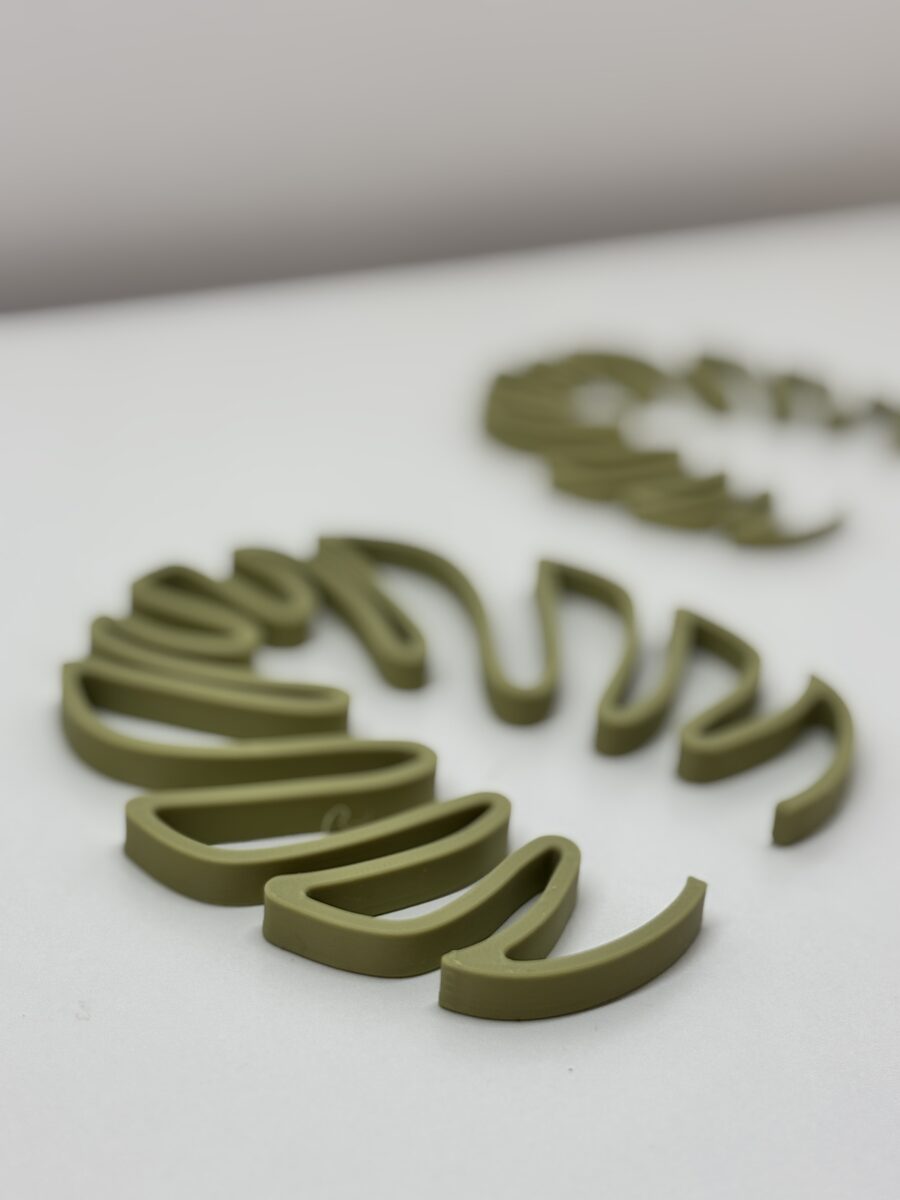 Plant Stem Support Monstera Shaped