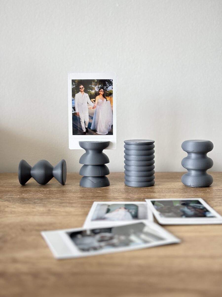 Totem | Set Of 4 Mini Stands For Photos & Cards