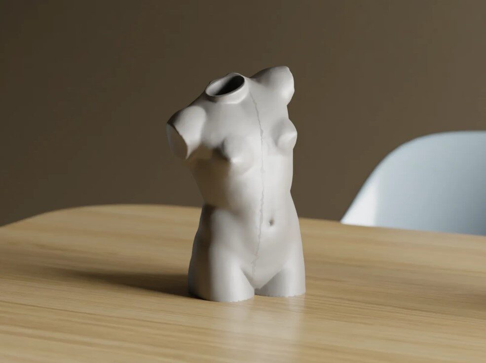 Dafne – Sculptural Vase