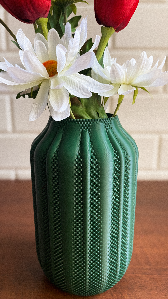 Pipero Flower Vase