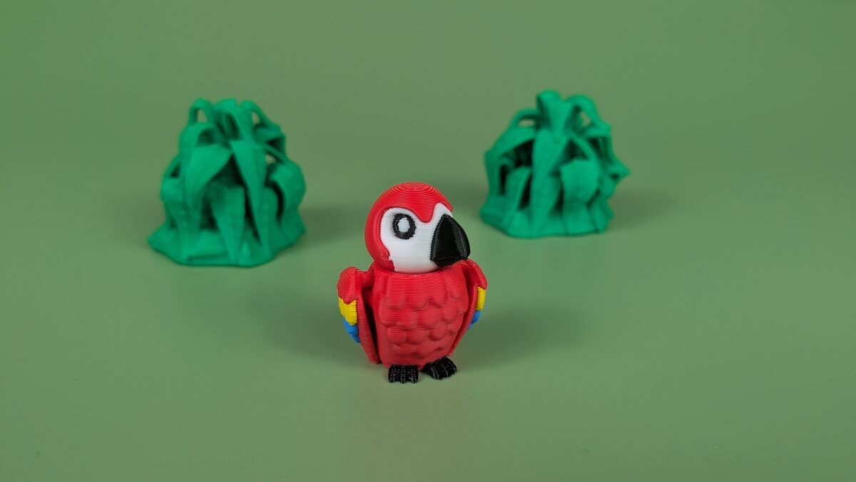 Parrot - Articulated Keychain Figure