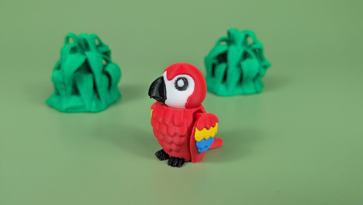 Parrot - Articulated Keychain Figure