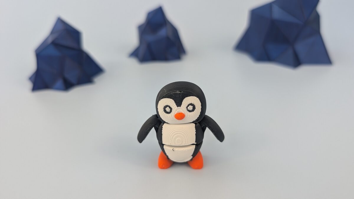 Penguin - Articulated Figure Keychain