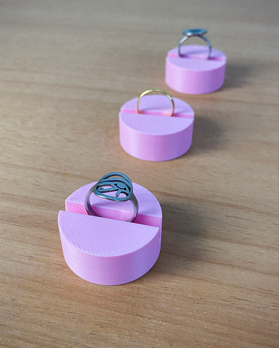 Ripple Ring Box