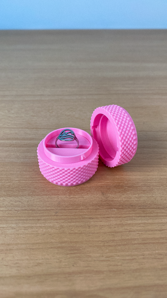 Ripple Ring Box
