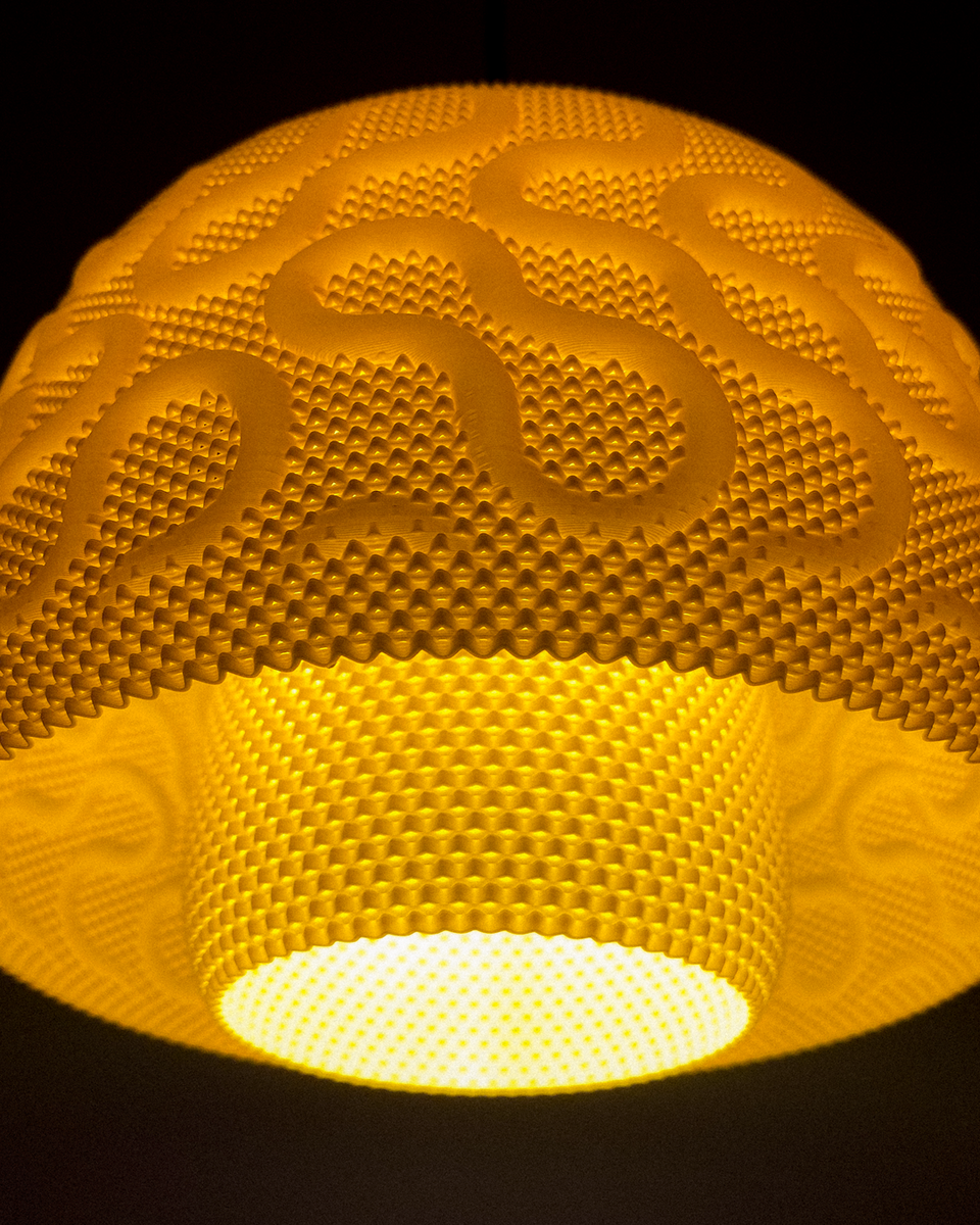 Seamless Pendant Lamp