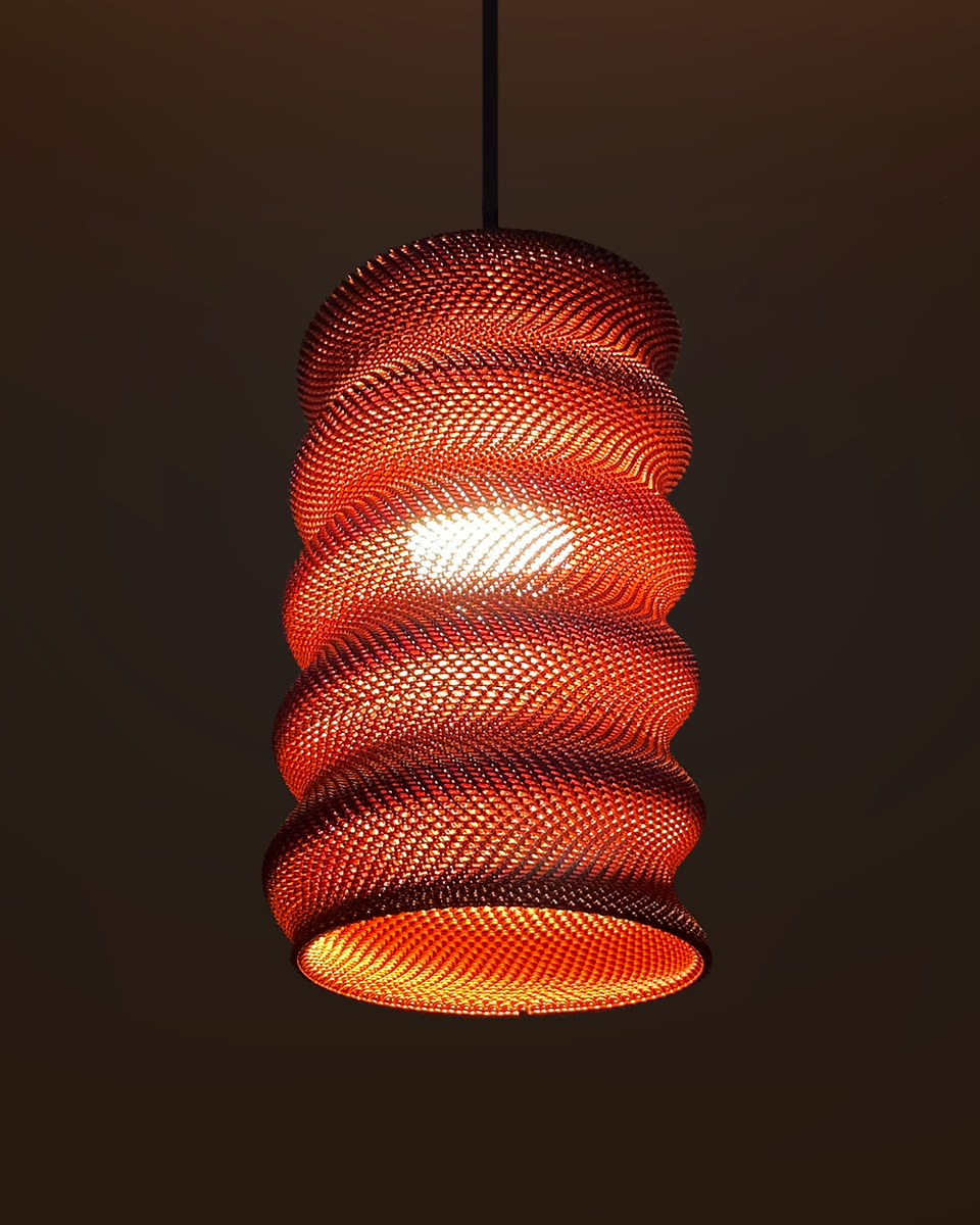 Springy Adaptive Lampshade