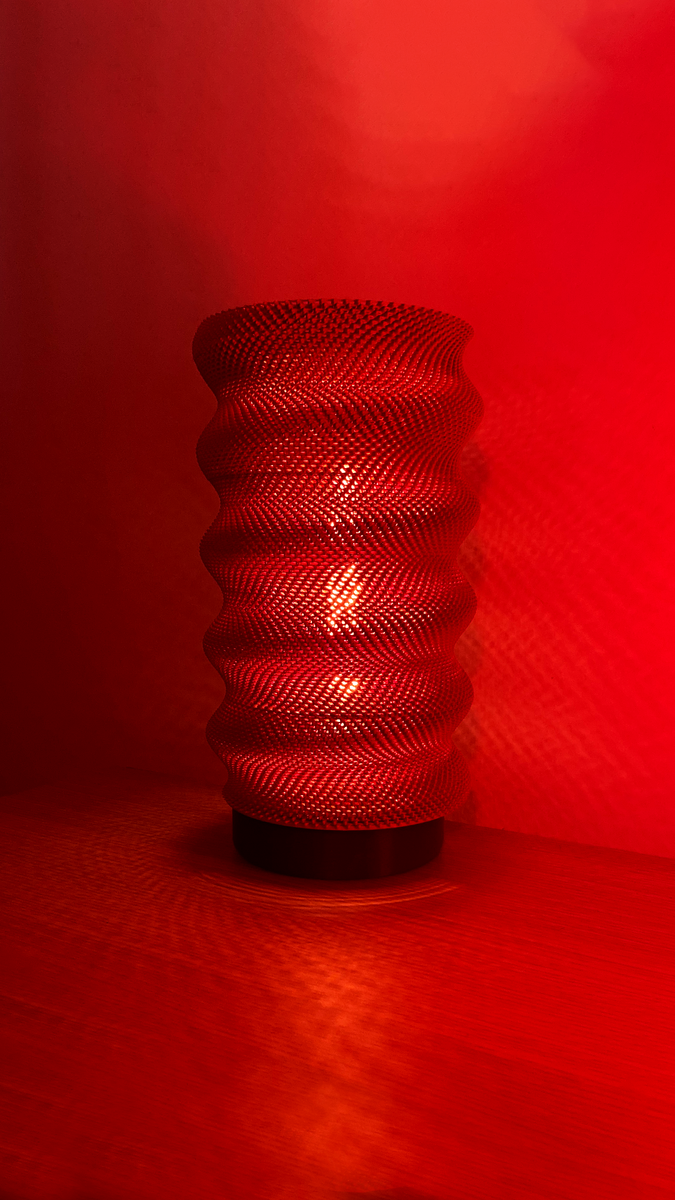 Springy Adaptive Lampshade