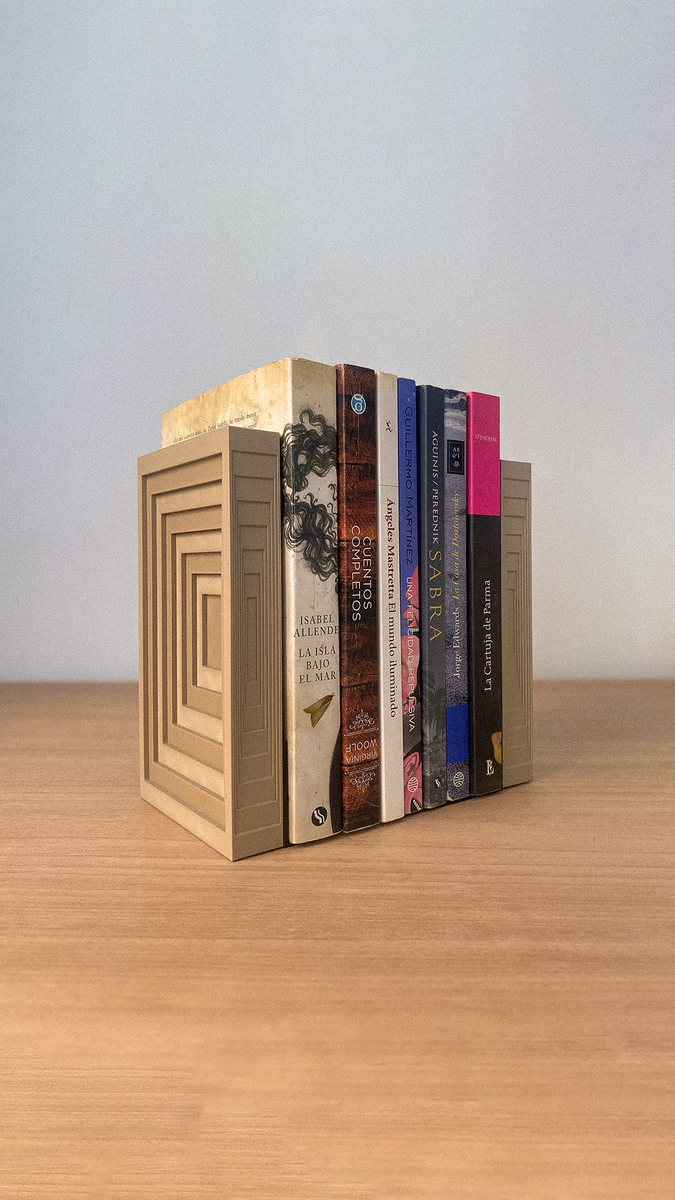 Strix Bookend