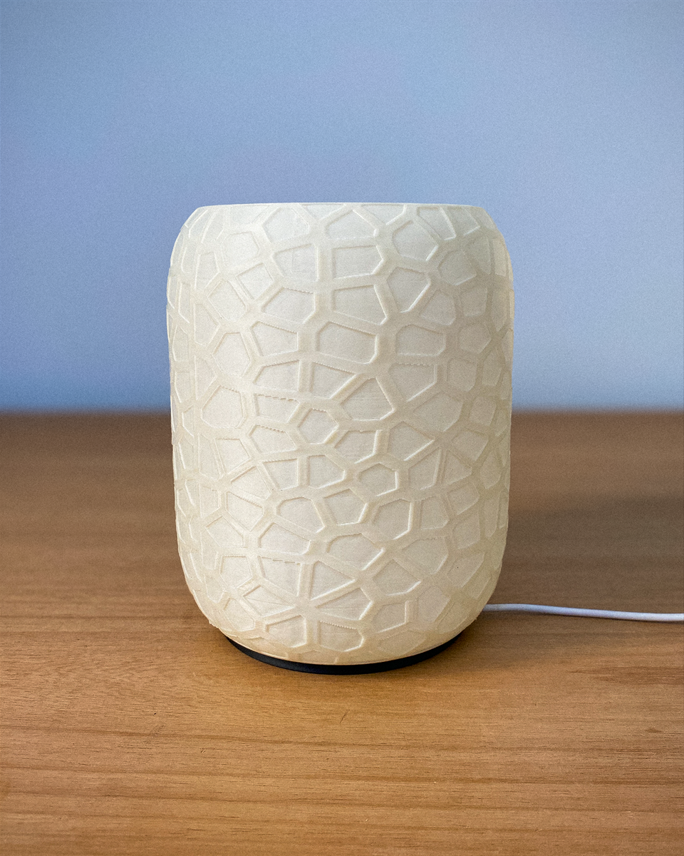 Voronoi Table Lamp