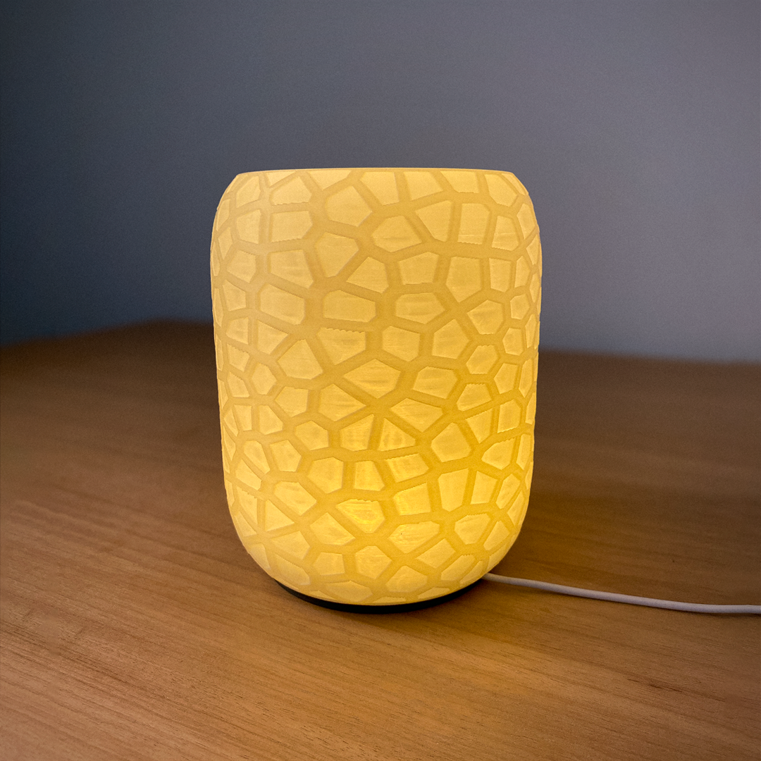 Voronoi Table Lamp