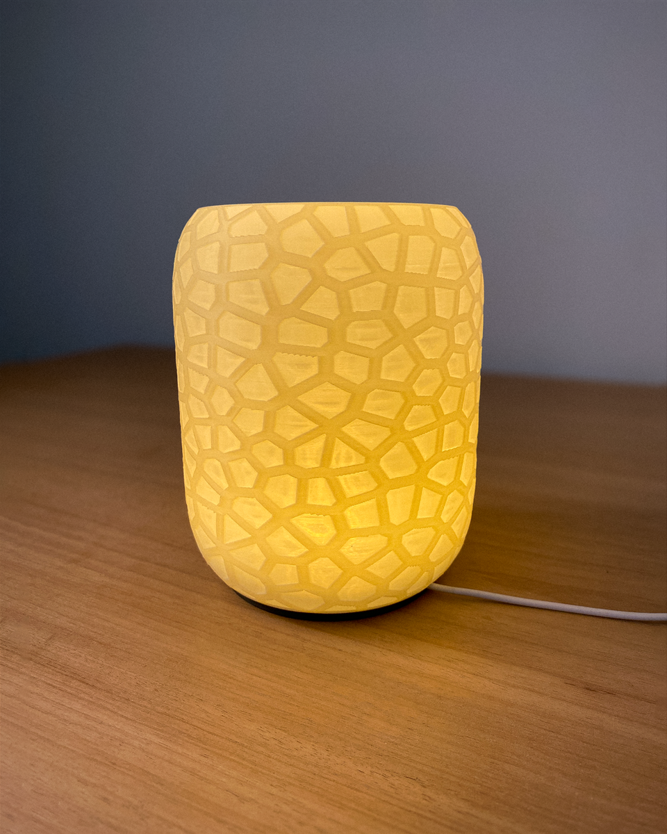 Voronoi Table Lamp