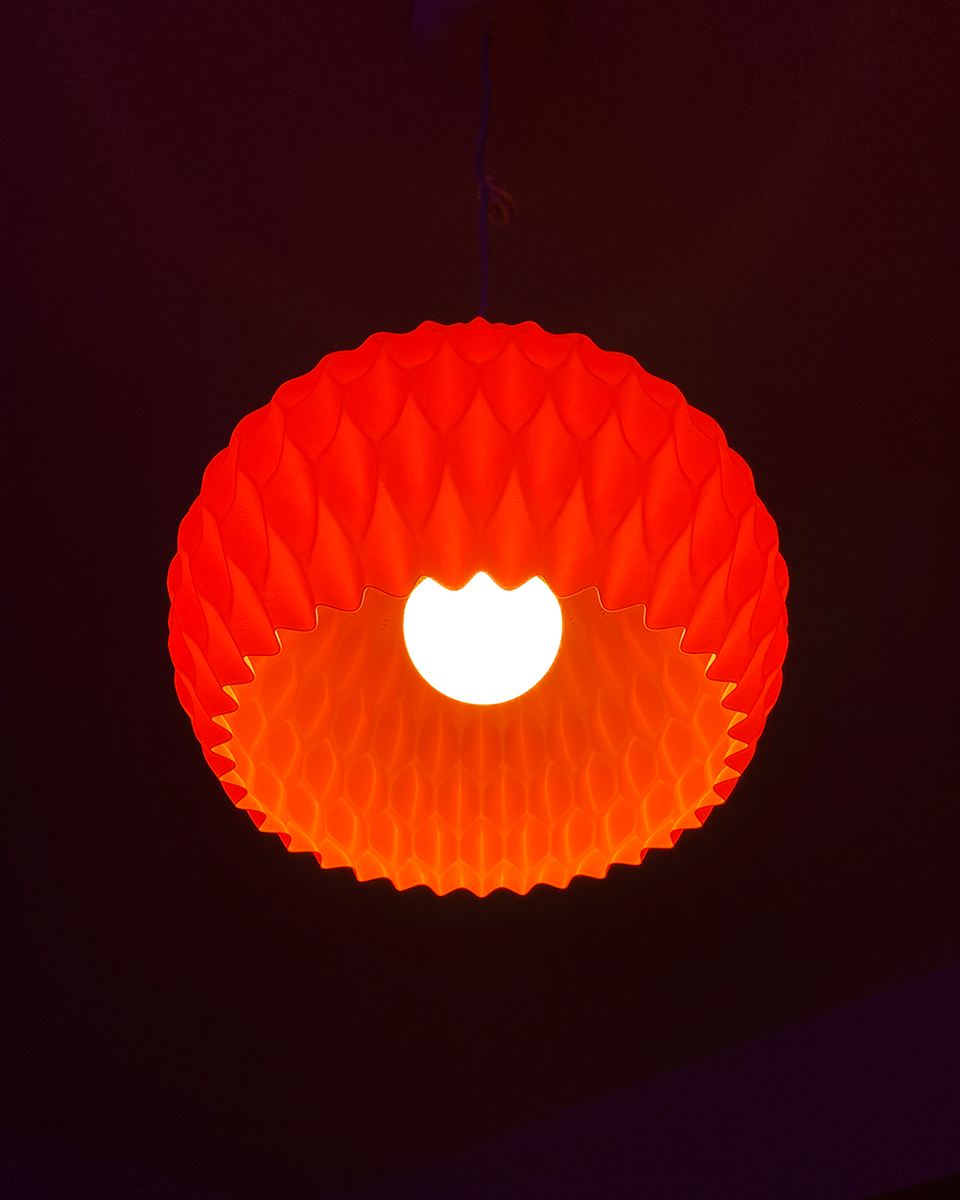Wavy Pendant Lamp