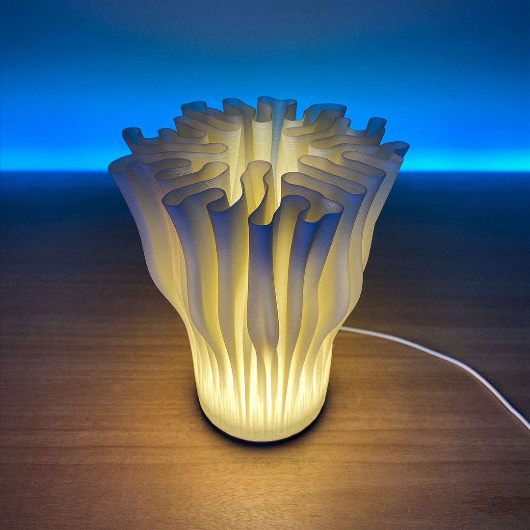 Zoan Table Lamp