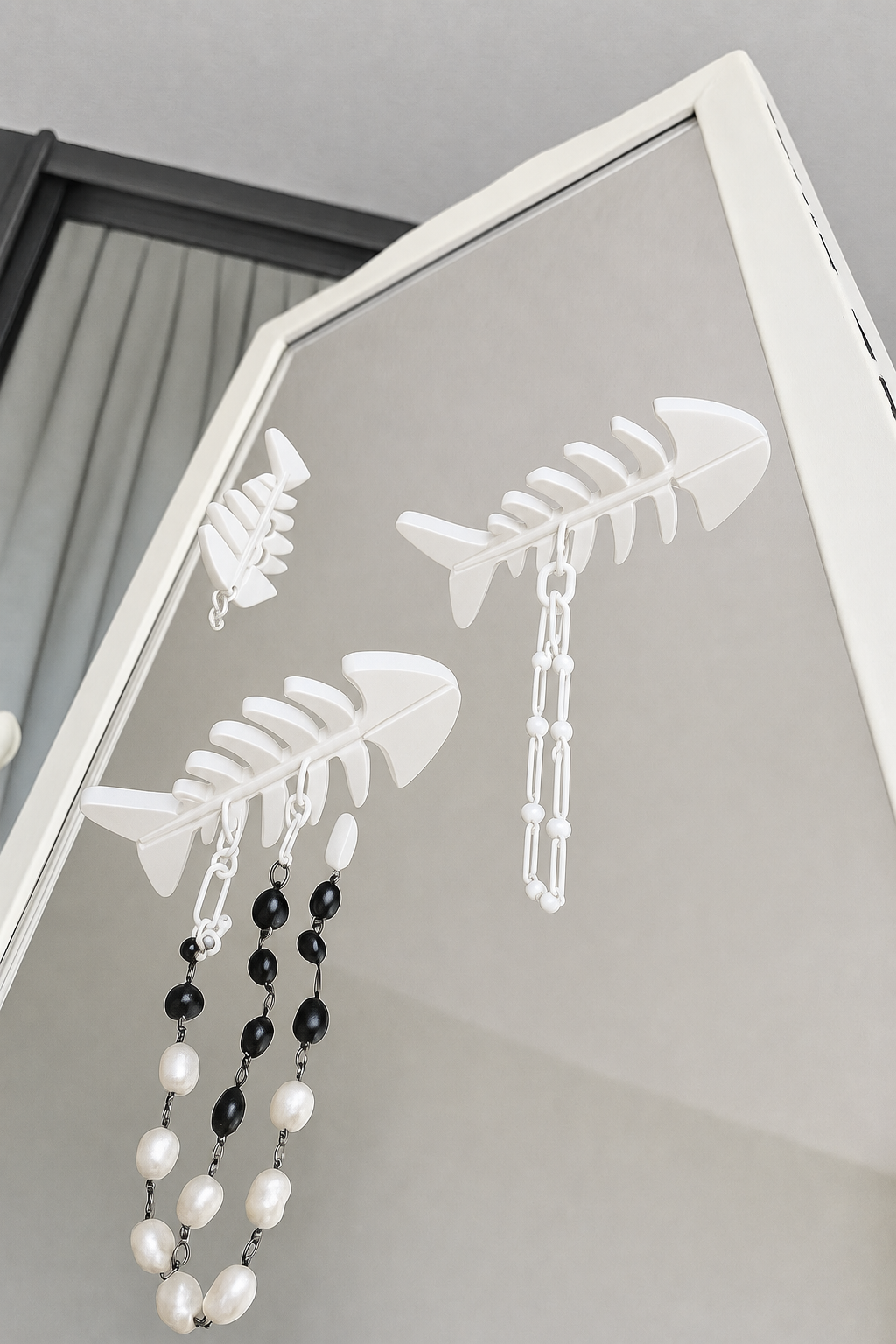 Fishbone Mirror Jewellery Hook