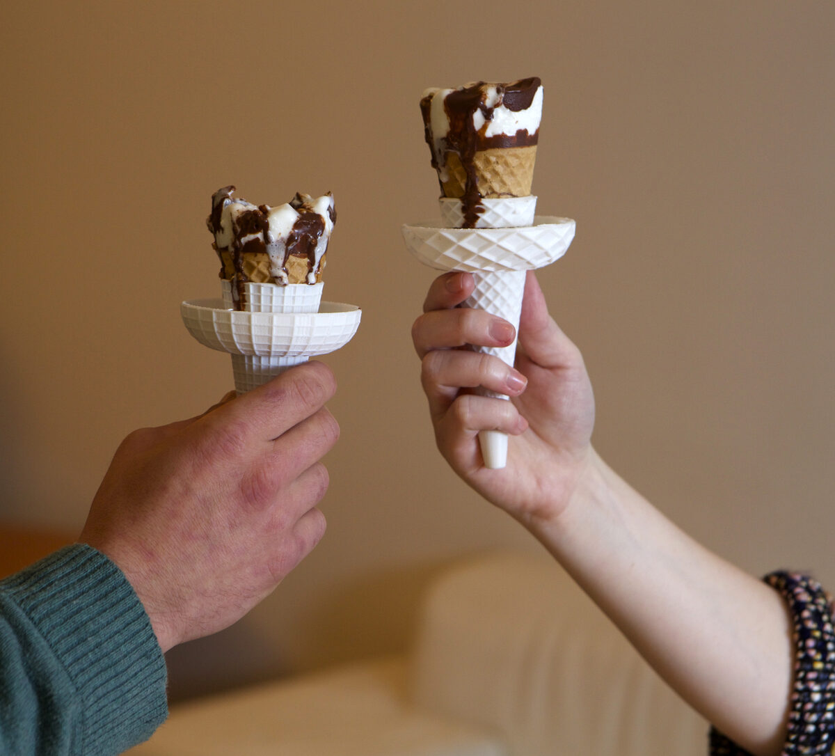 Icee Ice Cream Holder