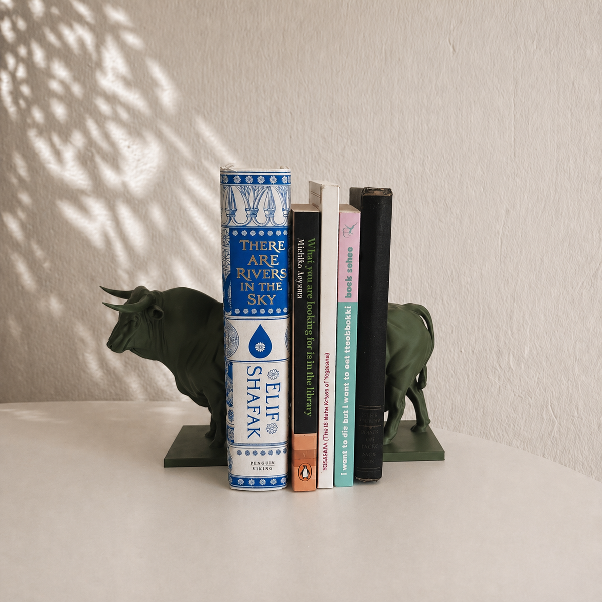 Bull Bookends
